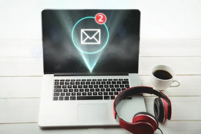 E-mail marketing v skratke: Užitočné tipy a triky, ktoré sa oplatí poznať